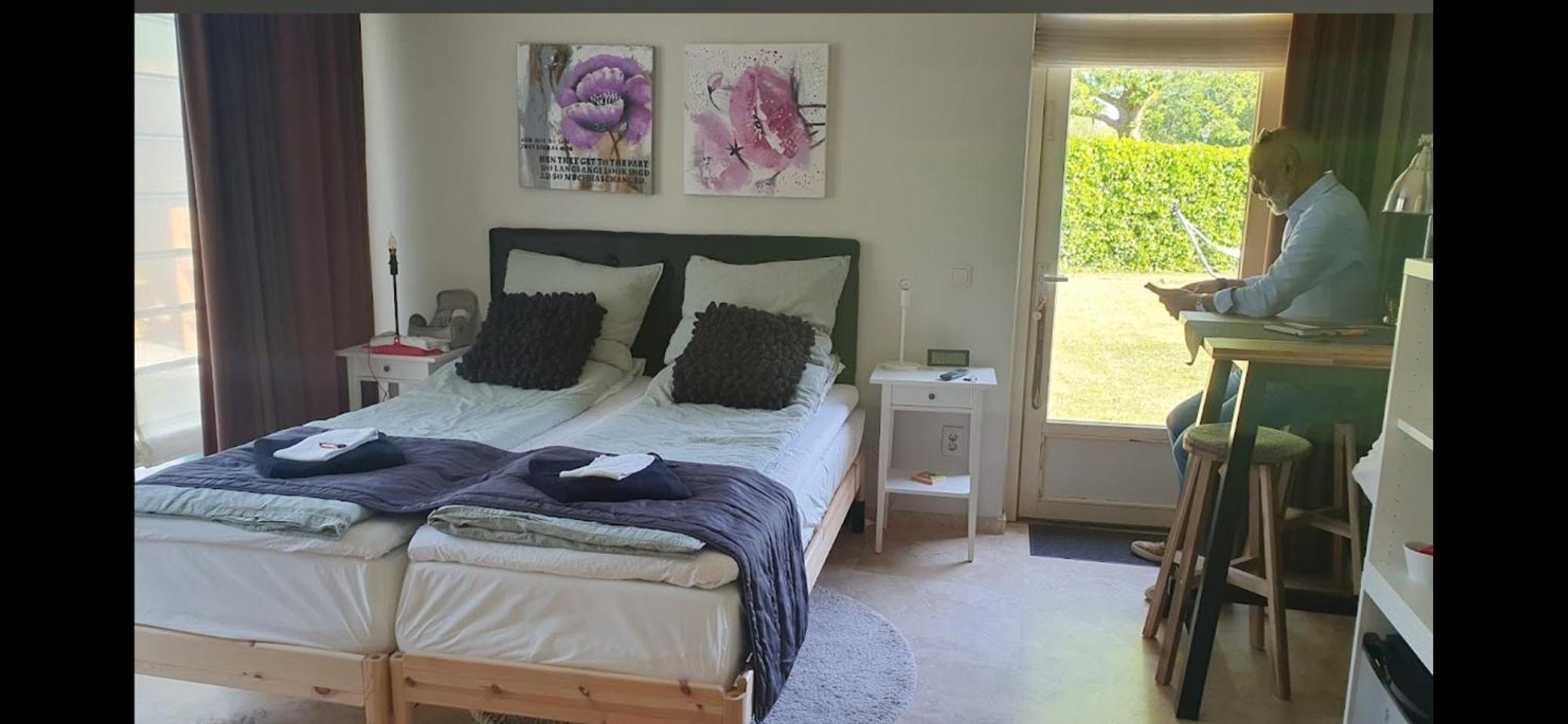 B&B Maison Saint Tropez Ейндховен Екстериор снимка