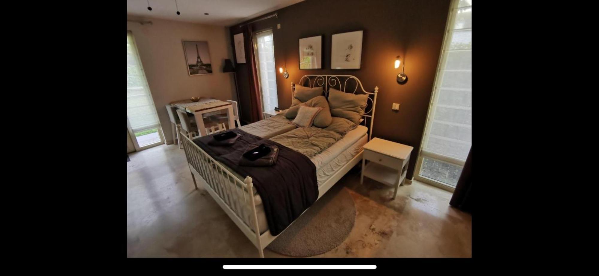 B&B Maison Saint Tropez Ейндховен Стая снимка