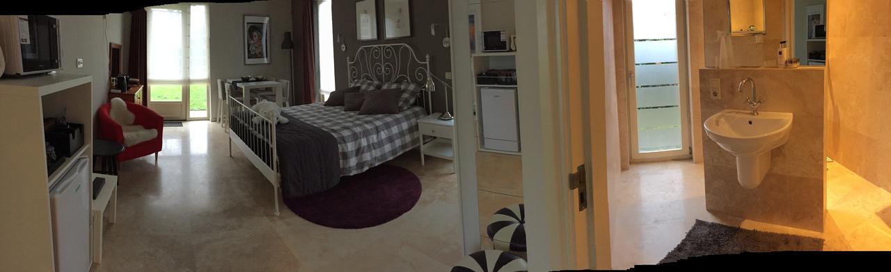 B&B Maison Saint Tropez Ейндховен Екстериор снимка